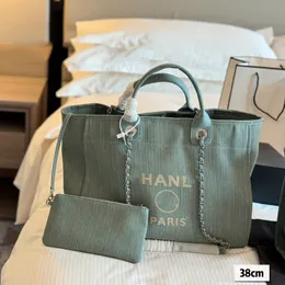 Borse per la spesa da spiaggia verde denim invecchiato lavato da donna Hardware in metallo argento Borse a tracolla con catena Matelasse con manico superiore Borsa per bagagli da vacanza 38X30 cm