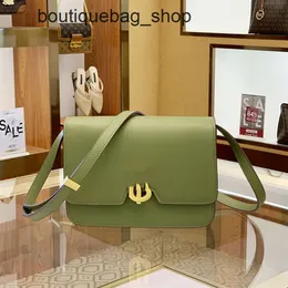 Luxus -Läden %80 Designer -Taschen Factory Online Großhandel Einzelhandel hohe Sinn Mode Neue Frauenbeutel Einfache Feste Farbe Tofu -Tasche Kleiner Buchstaben Large Square Bag Single1