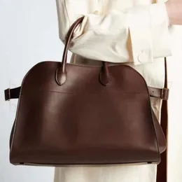 أكياس الكتف حمل Bagdesigner Bag Bag مصمم حقيبة حقيبة جلد البقر جلد البقر من جلد الغزال مسافر