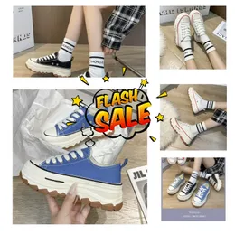 Sapatos de luxo Curb Leather Sneakers Designer Womens Casual Shoes Moda Bezerro Borracha Nappa Mens Trainers Plus GAI