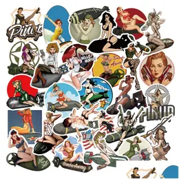 Adesivi per auto 50 pezzi Bomb Girl Vintage Pin Up Pack Non casuale Iti Bike Lage Adesivo Laptop Skateboard Motore Bottiglia d'acqua Decalcomania Drop Deli Ot6Ue