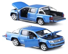 132 Scale Luxury Diecast Alloy Metal Car Model For TheVolks wagen Amarok PICKUP Collection Model Pull Back Truck Toys Vehicle LJ21032879