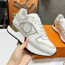 24 Early Spring Run Sneaker Designer Treakers Track Skate Buty Casual Buty Women Tennis Training Low-Tops Buty do biegania All Star Sneaker 1: 1 Top Mirror Quality Lace-up