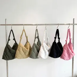 Женская сумка с подкладкой на плечо, большая вместительная однотонная сумка-бродяга, легкая стеганая сумка-тоут с молнией, осень-зима, женская