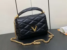 10A Mirror Quality Go-14 lambskin designer axel kvinna handväska äkta läder crossbody väskor 5513ess