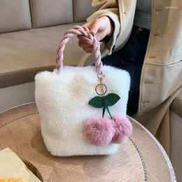 Marsupi Moda Donna Morbida peluche Spalla Inverno Furry Ladies Borsa a tracolla Borsa a tracolla con pendente in ciliegia femminile