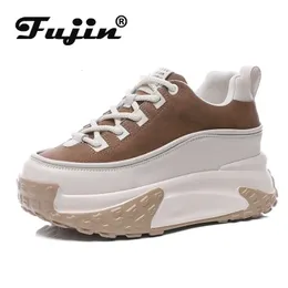 Fujin 7cm Cow本物のレザー秋の春冬ぬいぐるみ暖かいプラットフォームウェッジ隠しヒールスニーカー分厚い女性混合カラーシューズ240309