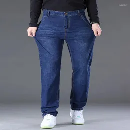 Mäns jeans stor storlek 48 50 män denim 300 kg affär långa byxor manlig elastisk lös rak byxor 5xl 6xl 7xl