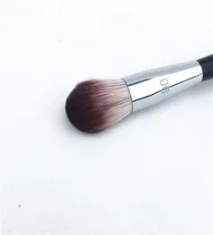 Pro Featherweight Complexion Brush 90 Soft Hair Foundation Powder Blender Brush Beauty Makeup Brush Blender3683464