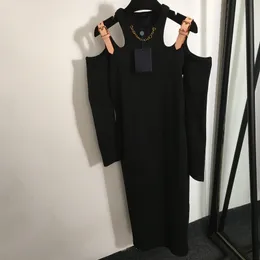 Luxus Träger Kleider Plus Größe Sling Kleid Weibliche Halter Lange Röcke Party Persönlichkeit Charme Kleid Schwarz Casual Kleid