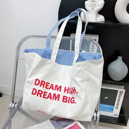 Bolsa japonesa coreana de ombro único feminina, bolsa portátil versátil para lazer no início do verão, bolsa tote de lona instagram 240315