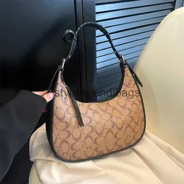 Cross Body 2023 New F Home Удобная сумка для ланча Старая цветочная подушка Сумка на одно плечо Ручная косметичка Crossbody Stick Женская сумкаH24227