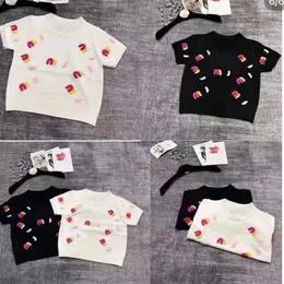Kadın Tasarımcı Tişörtlü Flocked Mektup Tshirt Miu Siyah Tişörtler Kısa Kollu Kadınlar Gömlek Lüks Marka Tee Tee Moda Örme Tank Top