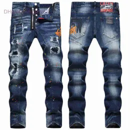 Jeans da uomo firmati Marchio trendy Toppe in difficoltà Linee disordinate colorate Stampato Piccolo tubo dritto Vita media High Street Jeans casual e alla moda per uomo