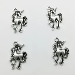 100 st Unicorn Horse Antique Silver Charms hängsmycken DIY för halsbandsarmband örhängen retro stil 23 14mm312u
