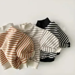 여자 아기 줄무늬 탑 가을 겨울 어린이 두껍게 따뜻한 하이 넥 스웨트 셔츠면 의류 유아 소년 티 240306