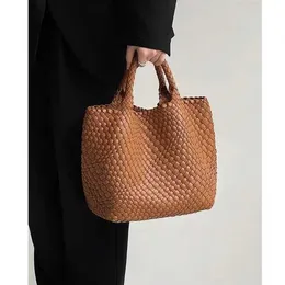 Botteg Venet High End Bag для сумки для сумки высокая качественная ручная тканая сумка с большой емкостью для корзины капуста удерживается мать одиночная оригинальная 1: 1 с настоящим логотипом и коробкой
