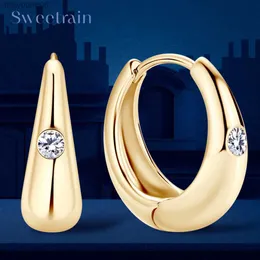 Urok Sweetrain 2,5 mm Moissanite Hoop Kolczyki dla kobiet 925 Sterling Srebrny Gold Huggie Hoops Earring 2023 Trend Fine Jewelryl2403