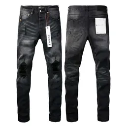 Neue Designer-Jeans, Herren-Jeans, trendige lila Markenjeans, High Street, schwarze Löcher, schwarze Hosen, modische Rock-Revival-Jeans