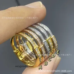 Tifaniym Classic Higher Version Difu Ni Xiaoxiao Full Diamond U Shaped Lock Ring Female Celebrity High Rank och Netizens 71k3