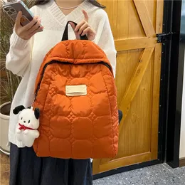 冬のバックパックスペースコットンバックパックティーンエイジャー学生学校バグファッション女性ショルダーバッグ高容量バックバッグ240313