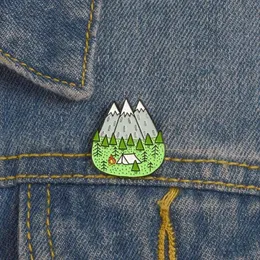 Berg trä djungel brosch topp natur skog camping äventyr amatör emalj stift badge hatt väska tillbehör mode smycken shu206o