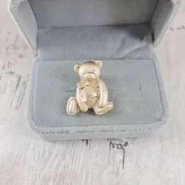 Bear Brooch Gold Cute Animal Pin Brooch Pins Crystal Brooches alloy Woman Men Accessories