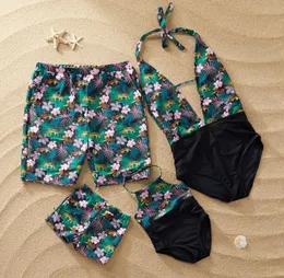 Family Swimwear Leaf Print Swimsuit Mother Daughter Bath Suits Dad Son Swim Shorts Mommy Daddy And Me Matching Clothes Outfits5250894