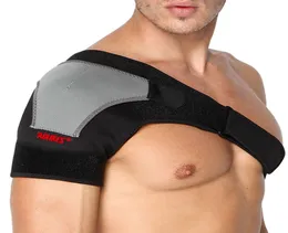 Justerbar andningsbar Gym Sports Care Single Shoulder Support Back Brace Guard Strap Wrap Belt Band Pads Black Bandage Menwomen9837821