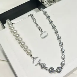 Diamant-Buchstaben-Anhänger, Designer-Halsketten, erstklassige Kupfer-Design-Marken-Halskette, Perlenketten, Halsbandschmuck, Herren- und Damenmode-Accessoire-Schmuck