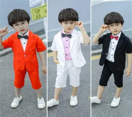 Children039S Blazer Suit Big Boys Piano Performance Suit Korean New Flower Boy Small Blazer Vester Krótki trójkopiecz garnitury 320U5220291