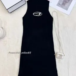 Whitedress Fransız Tembel Stil 2023 Sonbahar/Kış Tasarım Sense Düz Renk Kapşonlu Gevşek Moda Kadınlar İçin Alt Elbise 2660