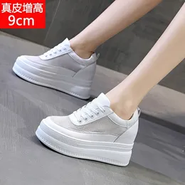 Trendiga söndag 2024 Ny Songgao tjock sula Inre förhöjda kvinnors skor mesh små vita skor casual sportskor h06a#