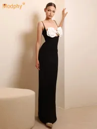 2024 Ladies 3d Flowers Spaghetti Strap Backless Design Celebridade Party Evening Party Black Sleeseless Sexy Long Maxi Bandage Dress 240229