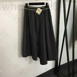 Grundläggande casual klänningar designer elastisk midja asymmetrisk kjol kvinnor designer oregelbundna halv sexiga flickor sommar slits ka1v