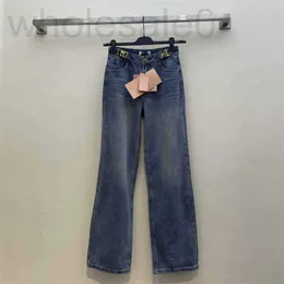 Damenjeans-Designer 24 Early Spring New Nanyou Miu Lazy and Slim, kontrastfarbene Metallschnalle mit Farbverlauf, gewaschene Denim-Hose mit geradem Bein FOY5