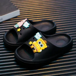 Gratis fraktdesigner Slides Sandal Sliders For Kids Gai Pantoufle Mules Men Women Tisters Trainers Sandles Color-21 Storlek 26-39 XJ