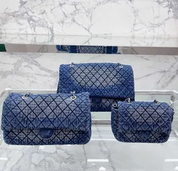 Classic Denim Blue CC Flap Bag Luxury Designer Women's Handbag Crossbody Tote Shopping Axel Bag Vintage Brodery Print Silver Hardware Bag 3 Storlekar 2024
