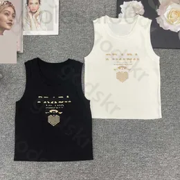 Kadın Tees Tees Designer Tank Top Kadın Tasarımcı Giyim Kadın Seksi Mahsul Yaz Moda Spor Sütyen Yoga Tops 20GI