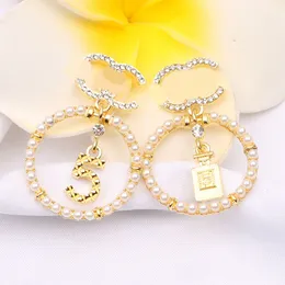패션 브랜드 디자이너 Tassel Pendant Circle Earrings Double Letters Stud Earrings 여자 소녀 Crystal Rhinestone Earring Wedding Jewelry Gift 20 스타일