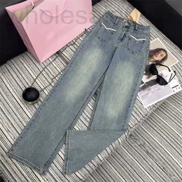 Projektant dżinsów dżinsowych 2024 Nowy wiosna Nowy Nanyou Miu Modne i wszechstronne, Love Cain Chain Pocket Denim Straight Leg Pants for Women M2QJ