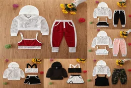 Abiti firmati per bambini Ragazze Abiti sportivi all'aria aperta Bambini Maglia con cappuccio TopVestPants 3 pezzi Set Abbigliamento sportivo estivo Set di abbigliamento per bambini9913356