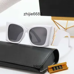 S Saint Laurents YSL MENS DOMENS SUNGLASSES Designer Solglasögon Bokstäver Luxury Glasögon Fram Lunette Sun Glasögon för kvinnor överdimensionerade polariserade senior L8WD