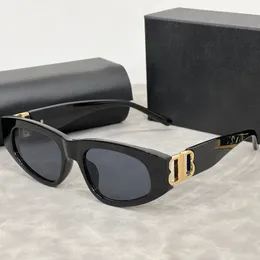 Damen-Sonnenbrille, Designer-Sonnenbrille, modische Sonnenbrille für Damen, Luxus-Sonnenbrille, Damen- und Herrenbrille, Metall-Vollformat-Geschenkbox