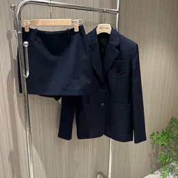 2024 Erken Bahar Yeni Küçük Uzun Akademi Tarzı lacivert Suit Ceket Yarım Parçası Kadınlar İçin İki Parça Seti