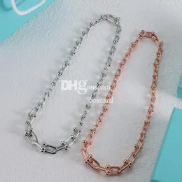 Lovers Gift Halsband Retro Silver Copper Pendants Halsband Trendiga stämplade halsband med Box Birthday Engagement Wedding Present