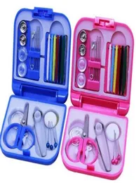 100 set Kit da cucito da viaggio portatile Aghi per filo Mini custodia in plastica Forbici Perni per nastro Infila filo Set Strumenti per cucire a casa4100626