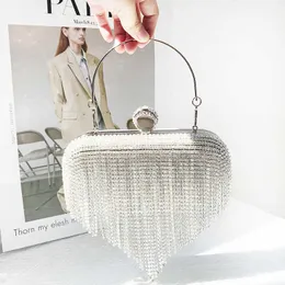 Сумки на плечо Банкетная сумка Женская дизайнерская сумка-тоут с бриллиантовой кисточкой Маленькое квадратное ручное платье Вечерние сумки 240311