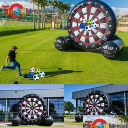 インフレータブルバウンサーのプレイハウススイングアウトドアアクティビティ4m 13フィートの高層サッカーフットダーツキッズとADTがダーツボードカーニバルDHIR9を蹴る