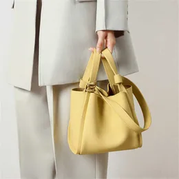 Shoulder Bags Fashion Leather Womens Bag Single Shoulder Bucket Summer Versatile Portable Vegetable Basket Designer Handbags Tote 240311